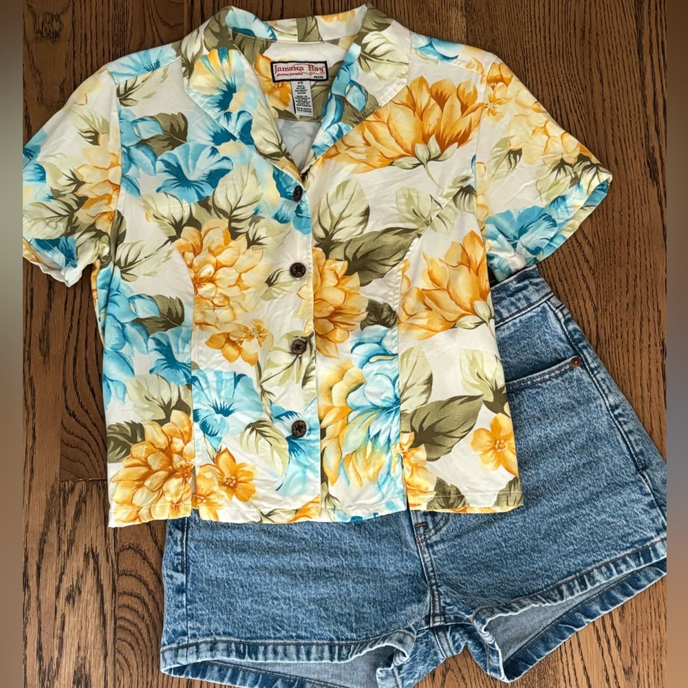 Hawaiian Shirt